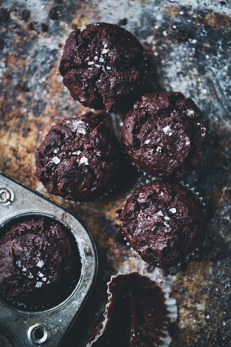 Chocolate_rye_muffin_05