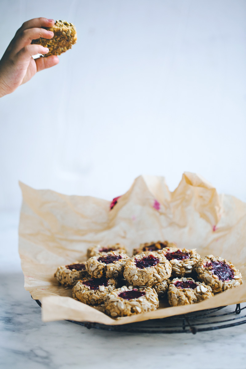 Thumbprint_jam_cookies_7