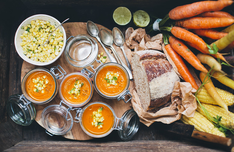 Carrot_tomato_coconut_soup_1