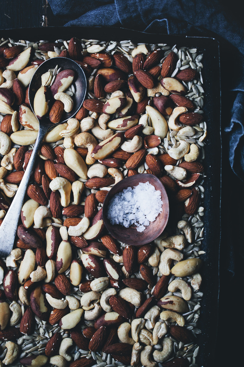 Nut_butter_quinoa_bars_2