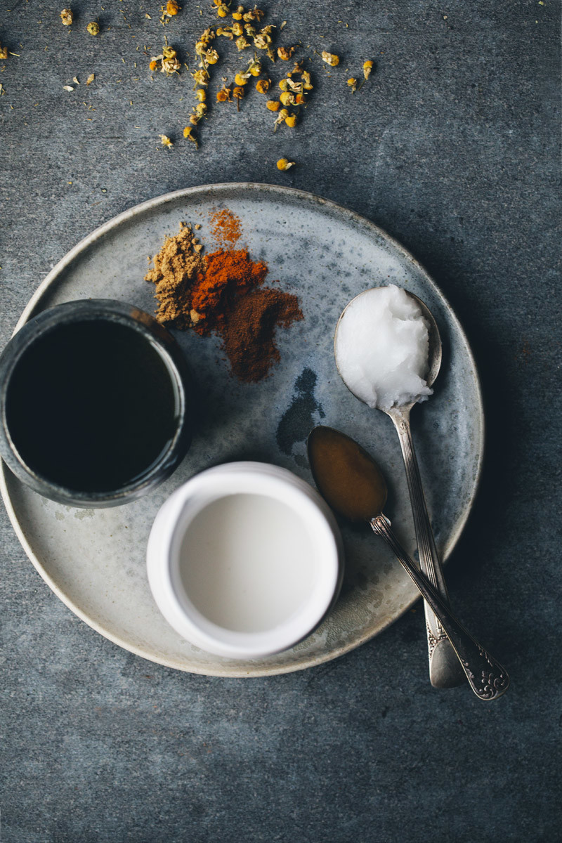 Chamomile_turmeric_tea_2