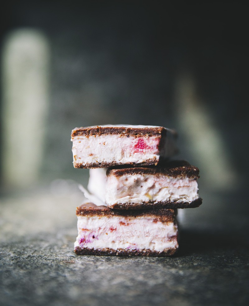 Rhubarb_Ice_Cream_Sandwiches_6