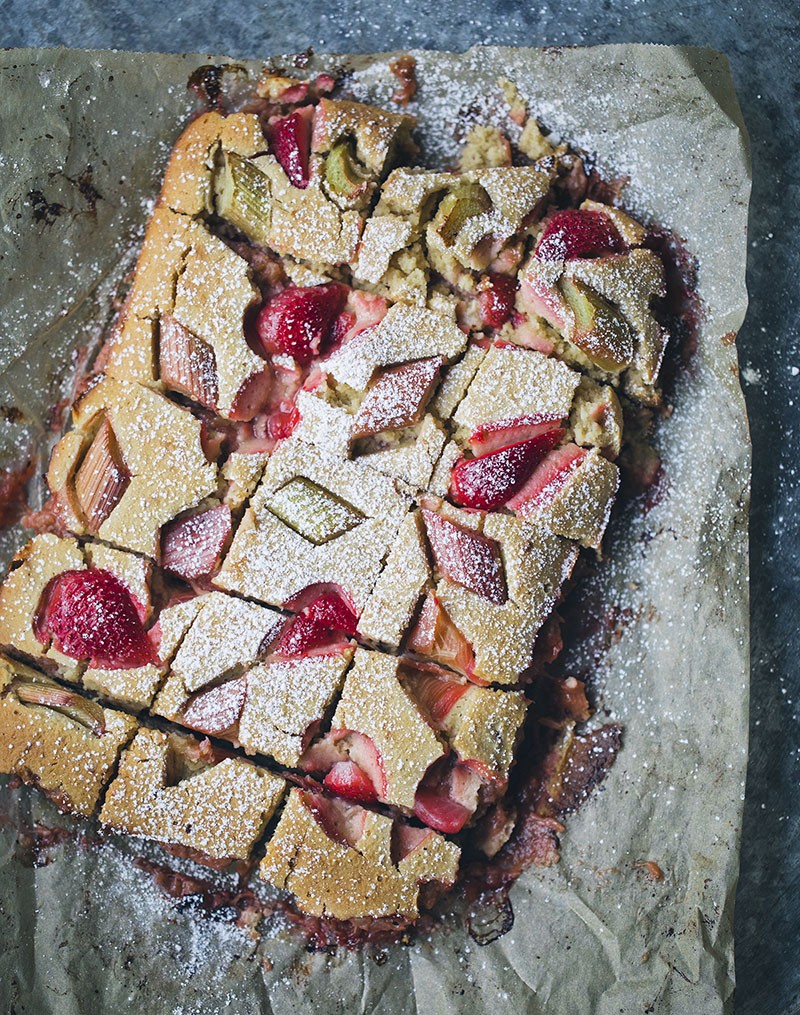 Rhubarb_jam_cake